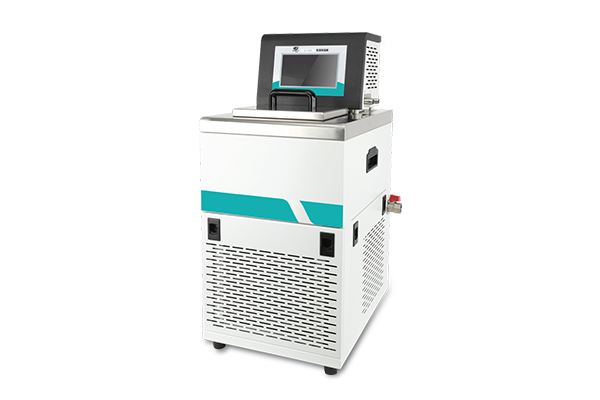 寧波新芝生物科技低溫恒溫槽（加熱、制冷）DC-1006